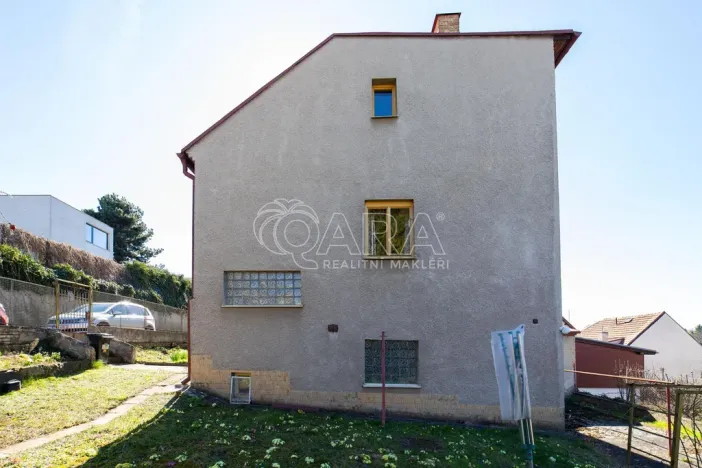 Prodej rodinného domu, Praha - Suchdol, Stržná, 233 m2