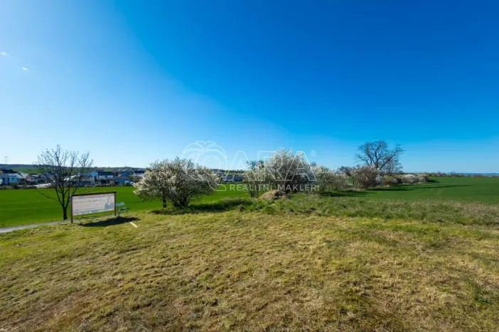 Prodej pozemku pro bydlení, Předboj, Zvonková, 745 m2