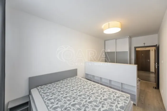 Pronájem bytu 2+kk, Praha - Dolní Měcholupy, Honzíkova, 60 m2