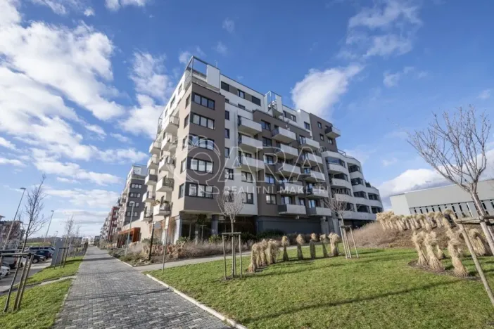 Pronájem bytu 2+kk, Praha - Dolní Měcholupy, Honzíkova, 60 m2