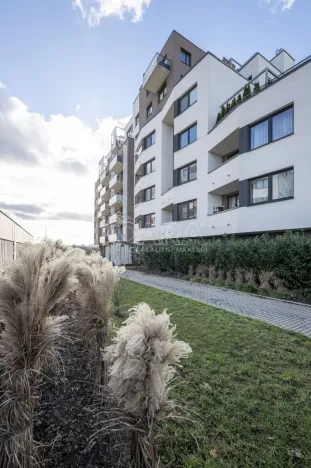 Pronájem bytu 2+kk, Praha - Dolní Měcholupy, Honzíkova, 60 m2