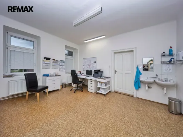 Prodej obchodního prostoru, Olomouc - Bělidla, Roháče z Dubé, 92 m2