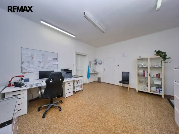 Prodej obchodního prostoru, Olomouc - Bělidla, Roháče z Dubé, 92 m2
