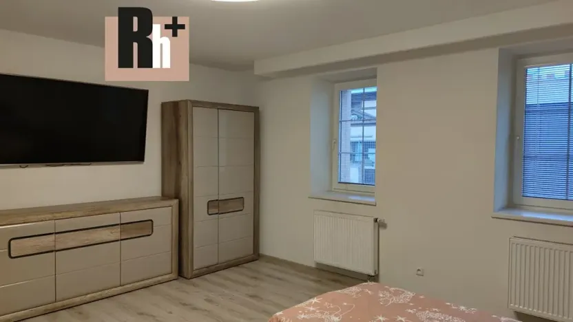 Prodej činžovního domu, Ostrava, Newtonova, 708 m2