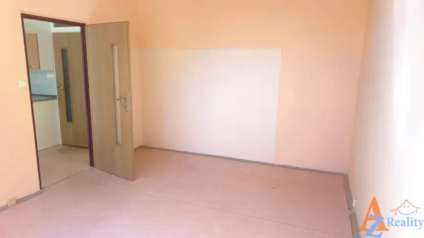 Pronájem bytu 1+1, Chomutov, Školní pěšina, 35 m2