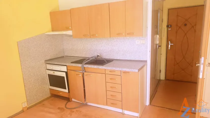 Pronájem bytu 1+1, Chomutov, Školní pěšina, 35 m2