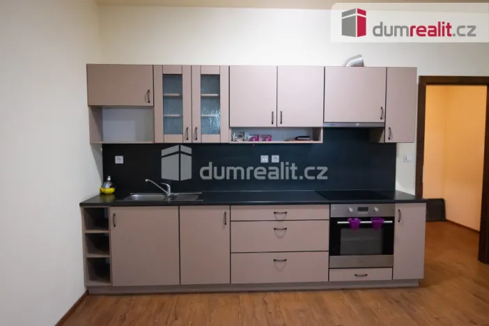 Pronájem bytu 2+kk, Kolín - Kolín II, Pražská, 62 m2