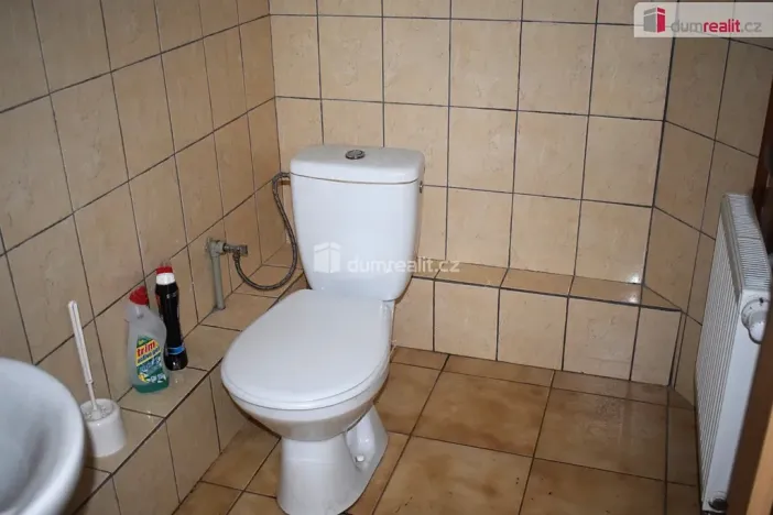 Pronájem komerční nemovitosti, Sukorady, 143 m2