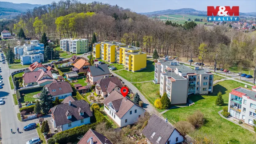 Prodej rodinného domu, Česká Lípa, Boženy Němcové, 204 m2