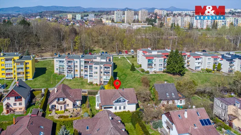 Prodej rodinného domu, Česká Lípa, Boženy Němcové, 204 m2