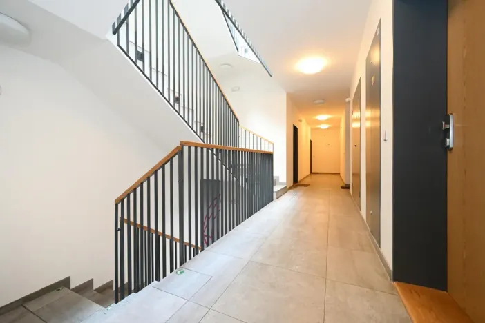 Pronájem bytu 2+kk, Praha - Liboc, Evropská, 54 m2