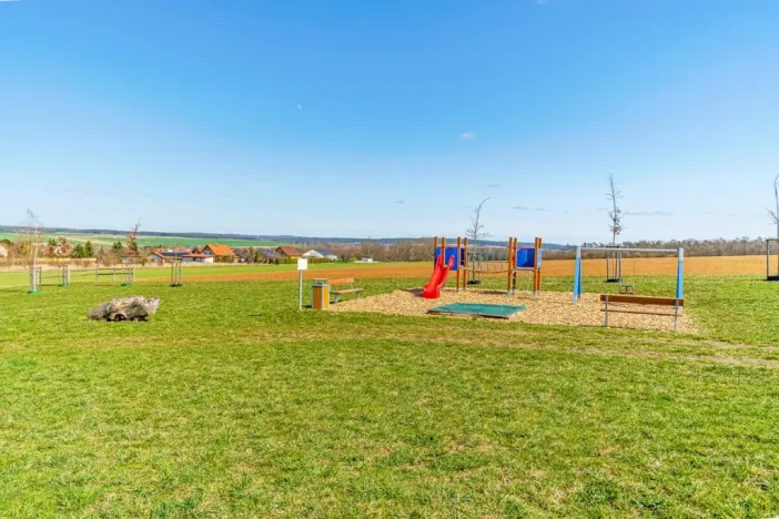 Prodej pozemku pro bydlení, Mělník, Včelařská, 863 m2