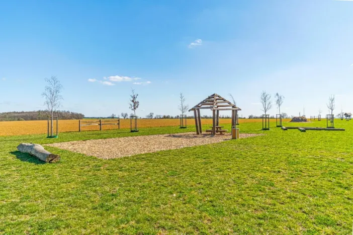 Prodej pozemku pro bydlení, Mělník, Včelařská, 863 m2