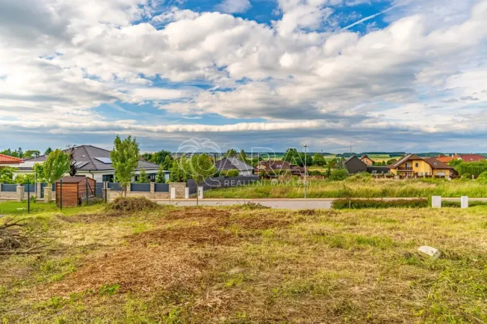 Prodej pozemku pro bydlení, Mělník, Včelařská, 863 m2
