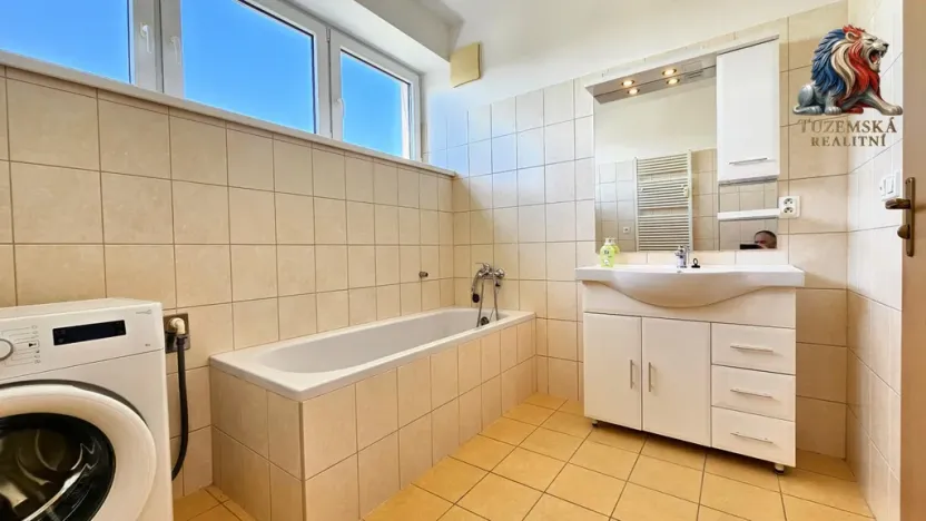 Pronájem bytu 1+kk, Uničov, Nemocniční, 46 m2