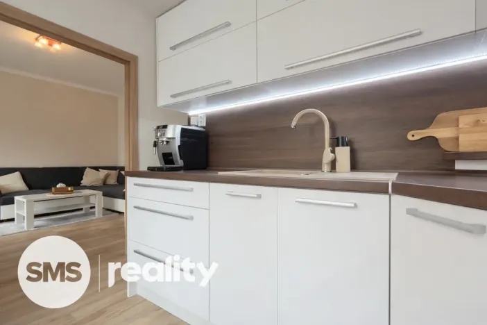 Pronájem bytu 3+1, Karviná - Hranice, Žižkova, 61 m2