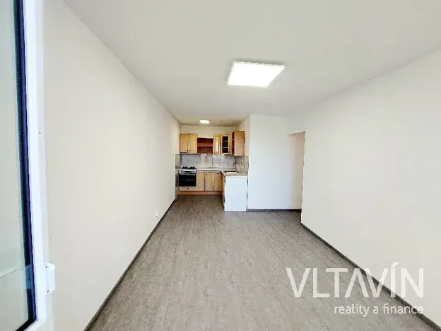 Pronájem bytu 2+kk, Praha - Kobylisy, Mirovická, 40 m2