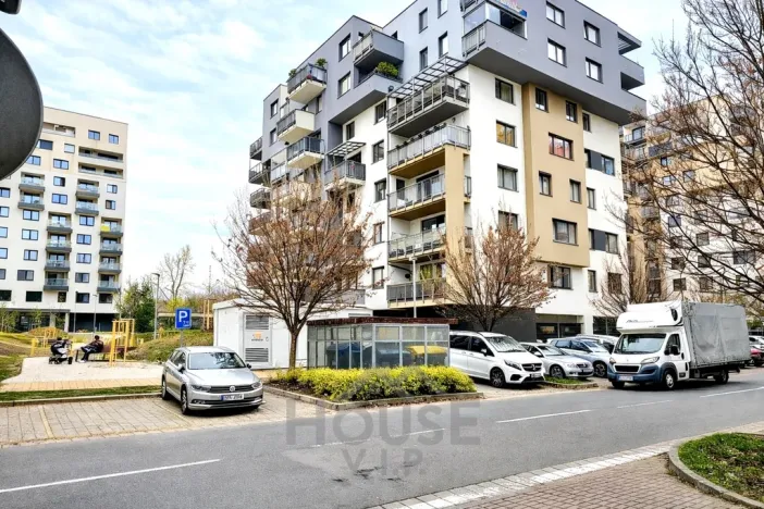 Prodej bytu 2+kk, Praha - Vysočany, Pod Harfou, 53 m2