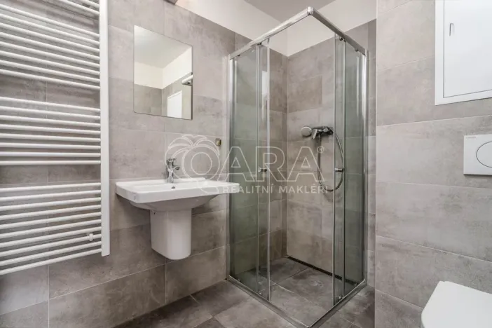 Prodej bytu 2+kk, Praha - Hlubočepy, Ke Smíchovu, 47 m2