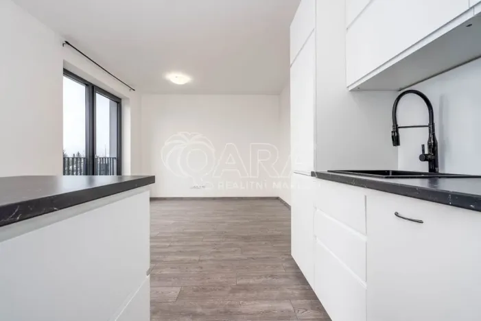 Prodej bytu 2+kk, Praha - Hlubočepy, Ke Smíchovu, 47 m2