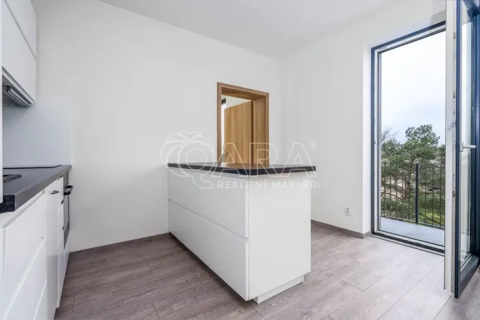 Prodej bytu 2+kk, Praha - Hlubočepy, Ke Smíchovu, 47 m2