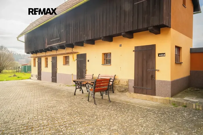 Prodej rodinného domu, Hrubá Skála, 177 m2