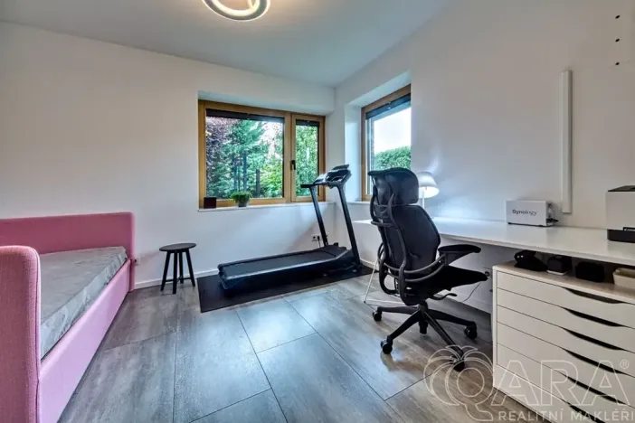 Prodej rodinného domu, Babice, Lomená, 293 m2