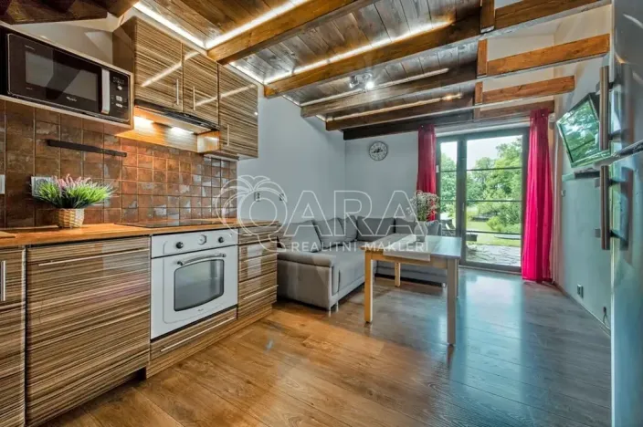 Prodej rodinného domu, Vrchlabí, 429 m2