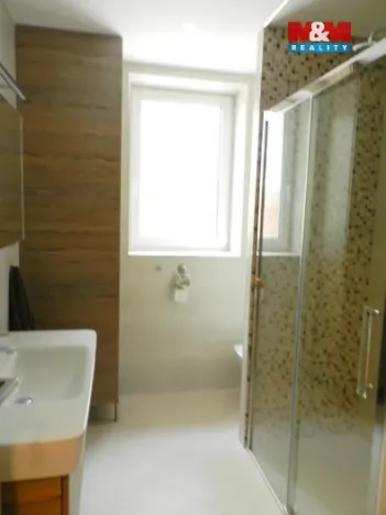 Pronájem bytu 2+kk, Ostrava, Kuršova, 50 m2