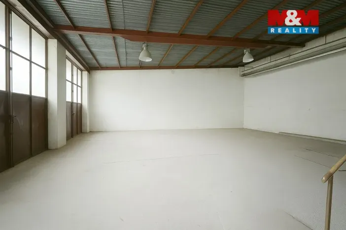 Pronájem skladu, Chomutov, Vršovců, 166 m2