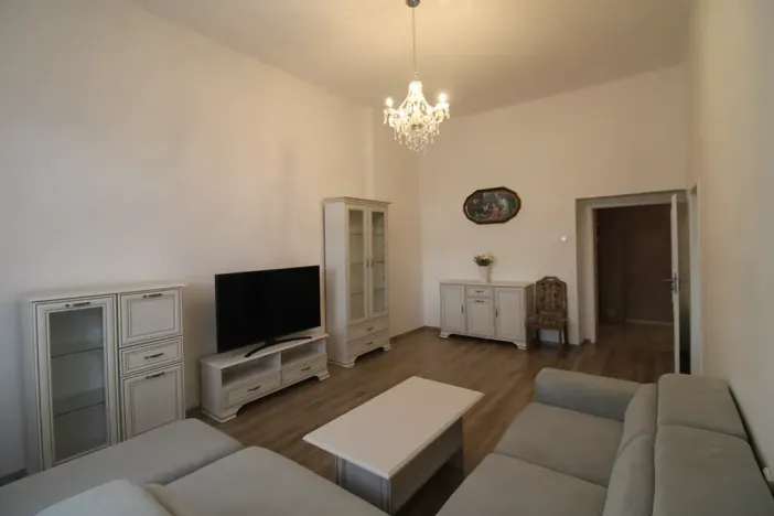 Prodej bytu 3+1, Karlovy Vary, nábřeží Jana Palacha, 77 m2