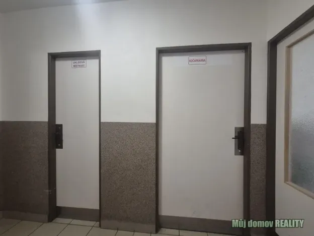 Pronájem bytu 2+kk, Praha - Letňany, Ostravská, 40 m2