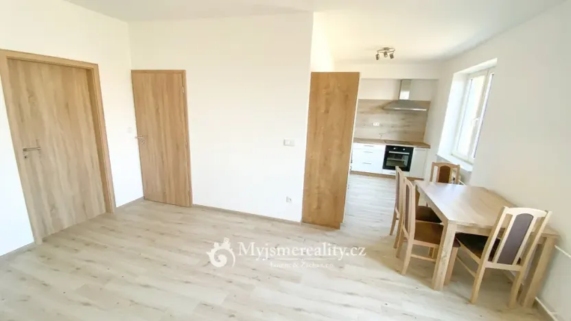 Pronájem bytu 2+kk, Znojmo, Smetanova, 51 m2