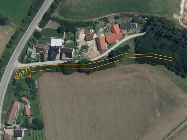 Dražba pozemku, Dolany, 1627 m2