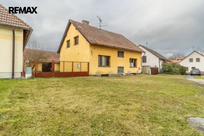 Prodej zemědělské usedlosti, Vrchotovy Janovice, 435 m2
