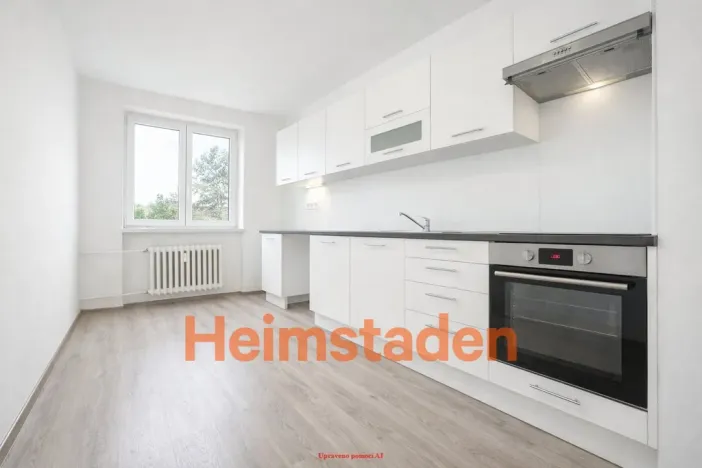 Pronájem bytu 3+1, Ostrava - Poruba, Hlavní třída, 73 m2