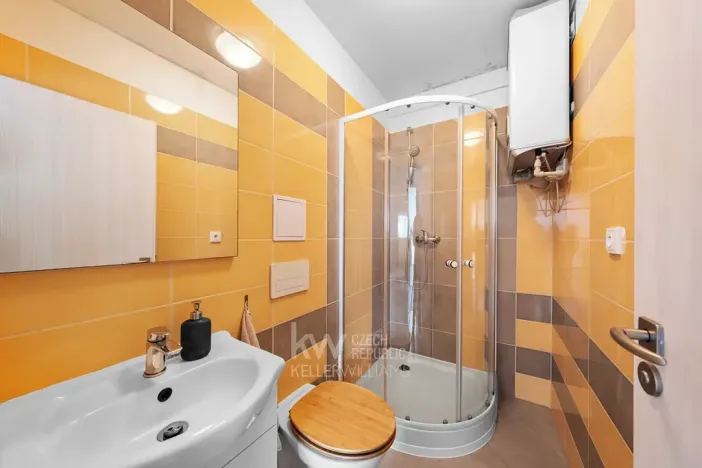 Prodej rodinného domu, Jesenice, Budějovická, 340 m2