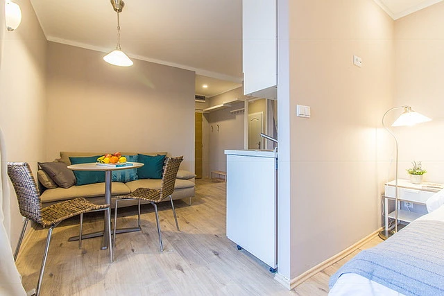 Pronájem bytu 1+kk, Praha - Holešovice, Plynární, 25 m2