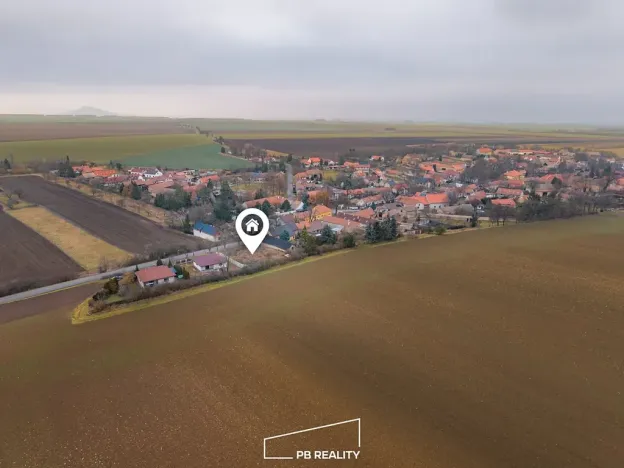 Prodej zahrady, Peruc, 747 m2