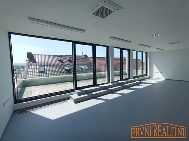 Pronájem kanceláře, Uherský Brod, Komenského, 20 m2