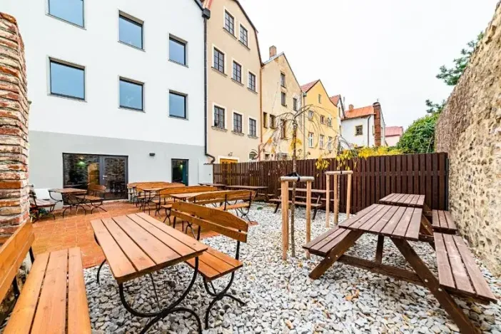 Pronájem restaurace, Jihlava, Čajkovského, 90 m2