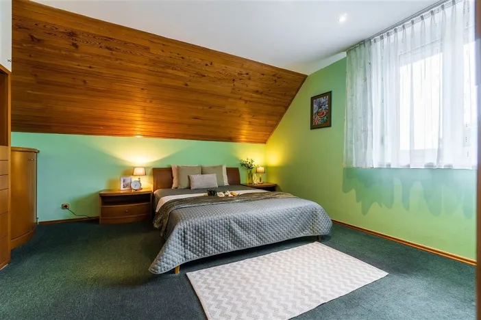 Prodej rodinného domu, Zeleneč, Zahradní, 203 m2