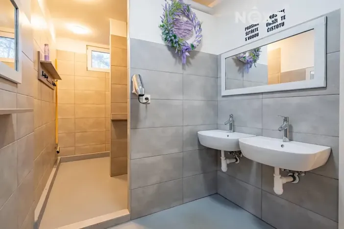 Prodej komerční nemovitosti, Sezimovo Ústí, Soukeník, 99 m2