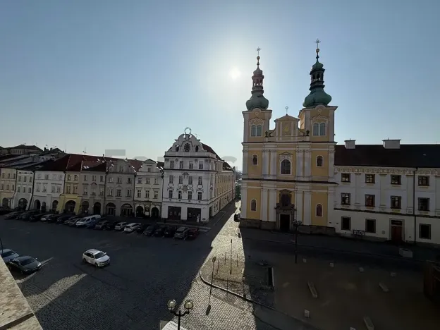 Pronájem bytu 2+1, Hradec Králové, Velké náměstí, 100 m2