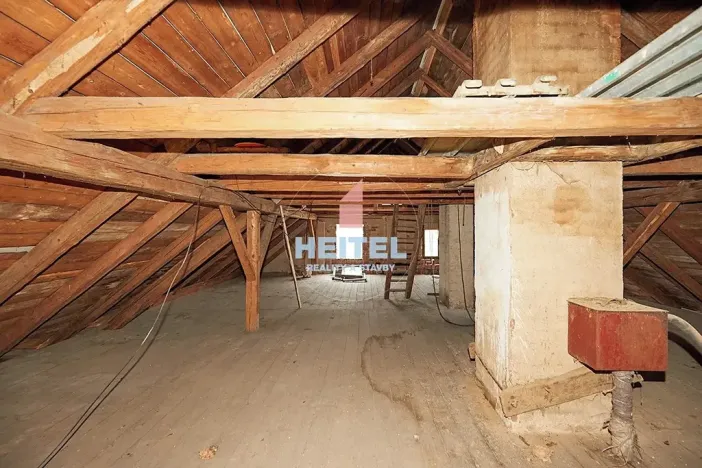 Prodej rodinného domu, Hanušovice, 300 m2