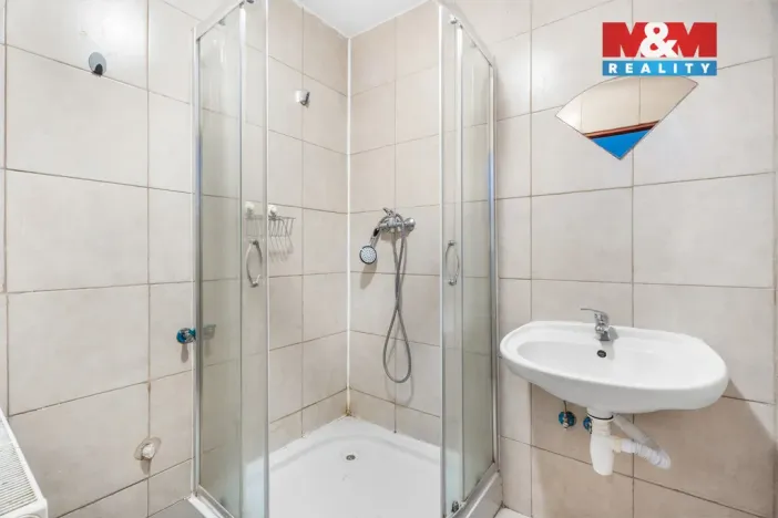 Prodej činžovního domu, Janov nad Nisou, 400 m2