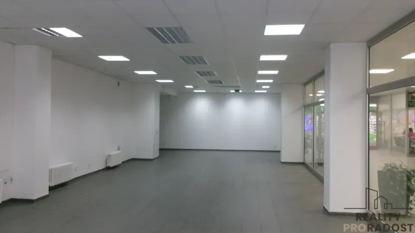 Pronájem obchodního prostoru, Brno - Bystrc, 150 m2