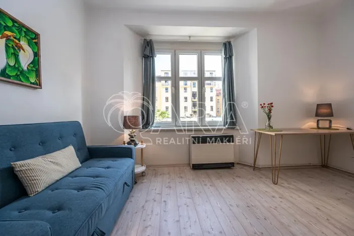 Pronájem bytu 1+1, Praha - Holešovice, Přístavní, 34 m2