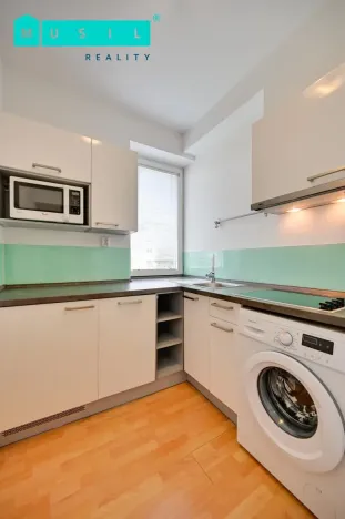 Pronájem bytu 2+1, Olomouc - Povel, Peškova, 48 m2