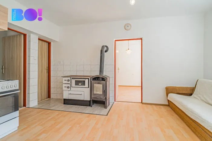 Prodej rodinného domu, Hutisko-Solanec - Solanec pod Soláněm, 180 m2